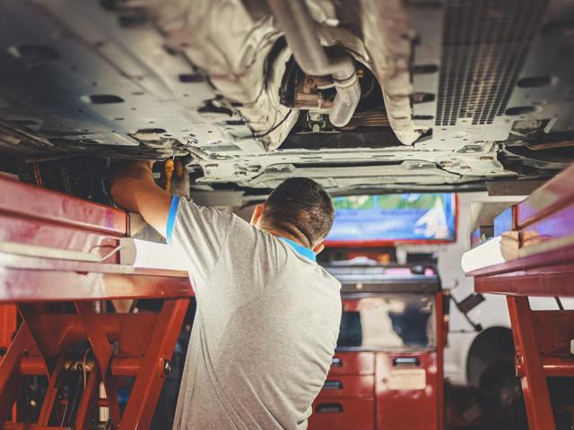 Tiktak Servis Araç Hasar Onarımı